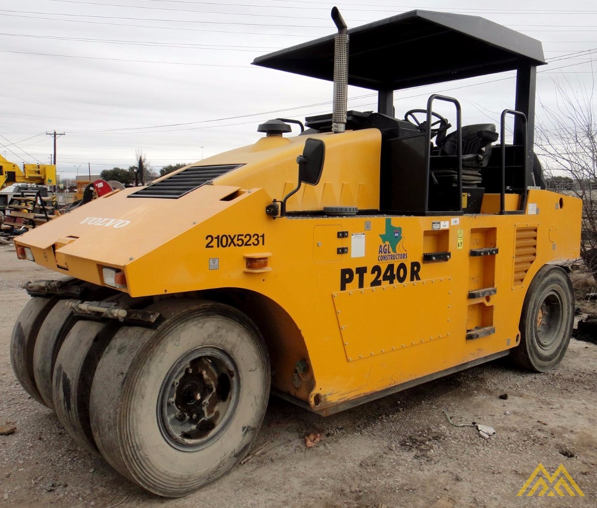 8 Wheel Volvo PT240R Pneumatic Tire Roller CE Compactor Rollers