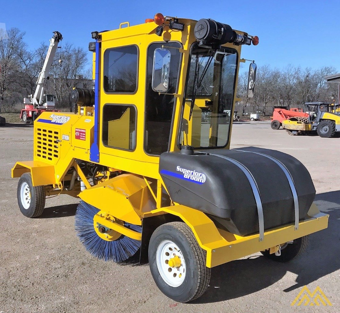 2016 SUPERIOR BROOM DT80K Superior Broom Sweepers Industrial Support ...